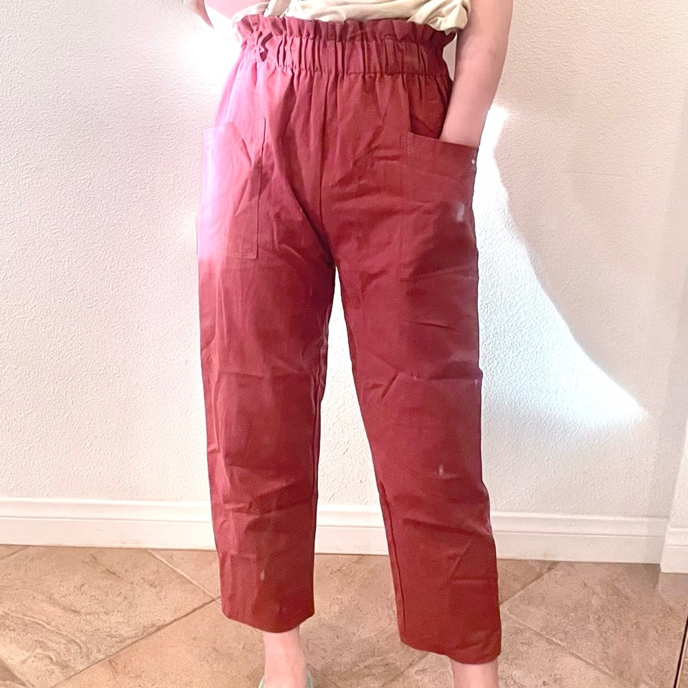 Red-Brown High-Waisted Ruffle Paperbag Ankle Pants [Size S] 🍁